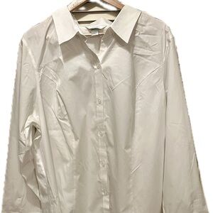 CI Banks wrinkle resistant fabric. White blouse. 3X